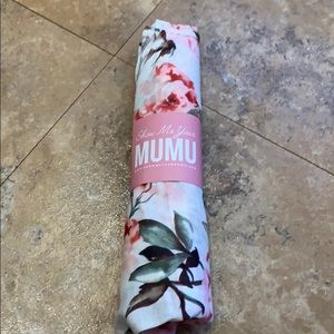 Show me your mumu robe!